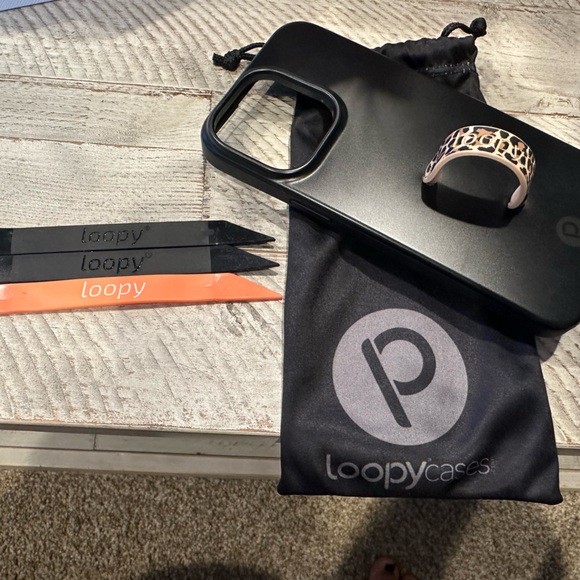 Loopy Case - Picture 1 of 3